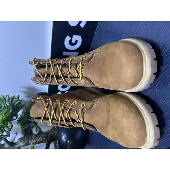 Timberland 6” Premium Boot Wheat Size 8.5W 10360 3640, LKE - Picture 2 of 13